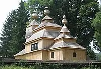 Holzkirchen im slowakischen Teil der Karpaten