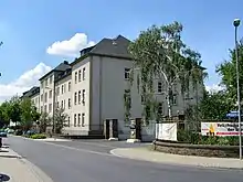 Eingang und verbliebenes Gebäudeder ehem. Boelcke-Kaserne