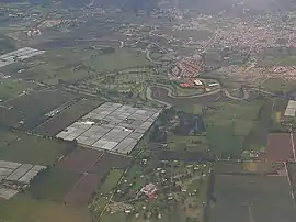 Cota und der Río Bogotá von oben