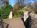 Ein altes Einfahrtstor zu Bourtreehill House