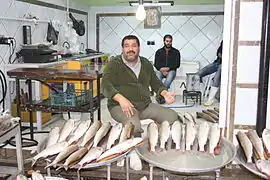 Fischverkäufer