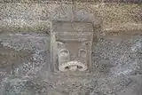 Kragstein im Innenraum