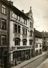 Neue Straße 18a.