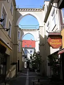 Blick in den Handelsweg (ehemaliger „Sedanbazar“), Richtung Westen. Rechts „Tante Puttchen“.