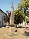 Nachbildung der Distanzsäule am Markt in Brehna