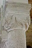 Kapitell mit Tierdarstellung