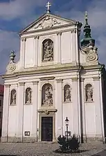 Hauptwand der Brucker Pfarrkirche