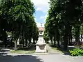 Gedenkbrunnen im Hof 1