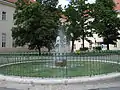 Zierbrunnen im Hof 7