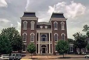 Bullock County Courthouse im Bullock County Courthouse Historic District. Dieser Historic District ist seit Oktober 1976 im NRHP verzeichnet.