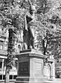 Bronzekopie auf dem Wilhelmplatz, nach 1936