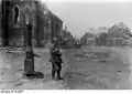 Marktplatz und Kirche 1914