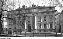 Ehemaliges Direktionsgebäude der Gewehrmanufaktur (zerstört), Foto um 1930