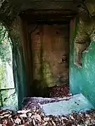 Treppen-abgang in die Gasschleuse des Bunkers 305