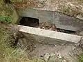 Eingang zu einem unterirdischen Bunker der „Tiger“ Anlage 53° 22′ 14,6″ N, 5° 13′ 47,8″ O53.3707333333335.2299333333333