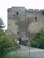 Torturm in äußerer Schildmauer