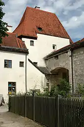 Der Folterturm zwischen viertem und fünftem Burghof