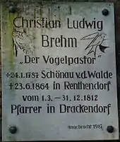 Erinnerungstafel an der Kirche in Drackendorf