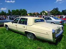 Cadillac Brougham (1986–1989)