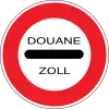 Halten Sie an der Zollstation an