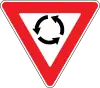 Vorfahrt gewähren! Kreisverkehr