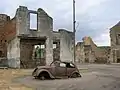 Peugeot 202 auf dem Marktplatz