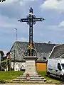 Kreuz anstelle des ehemaligen Friedhofes