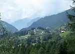 Die Kirche auf dem ehemaligen Burghügel