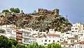 Burg Sierro oberhalb des Ortes