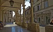 Die Loggia dei Mercanti