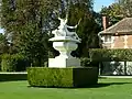 Skulptur vom Dianabrunnen im westlichen Hof
