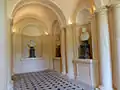 Vestibül mit Kaiserbüsten