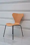 Arne Jacobsen: Stuhl 3107