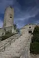 Treppenaufgang zum Turm von Chambles