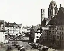 Blick vom Theater auf Höfchen und Markt 1853. Der Dom mit der Mollerschen Kuppel.