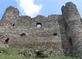 Fassade der Burg Alleuze