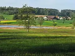 Chatzenrüti mit dem oberen Katzensee