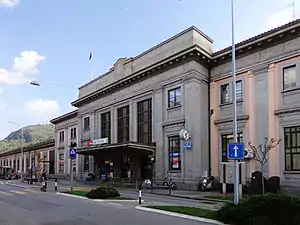 Empfangsgebäude (2014)