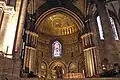 Romanische Chorapsis mit neubyzantinischem Fresko