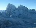 Taboche (rechts) und Cholatse (links) von Nordwesten