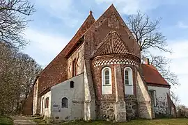 Außenansicht von Osten: Chor und Sakristei