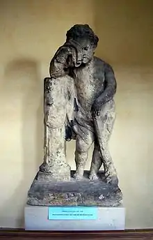 Trauernder Genius mit verlöschender Fackel in der Loschwitzer Kirche