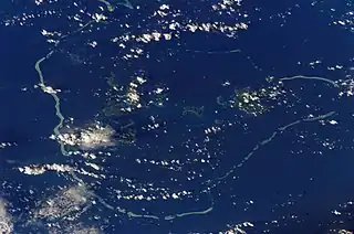 NASA-Bild des Atolls Chuuk(Ansicht von Norden)