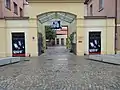 Eingang zur Piazzetta Pier Paolo Pasolini in Bologna während des Filmfestivals "Il Cinema Ritrovato 2019"