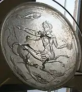 Saal 6 Glasarbeit (Ichthyozentaur)
