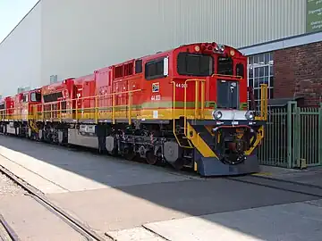Front und rechte Seite der 44 001 in Koedoespoort am 29. September 2015