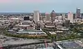 Der Arena District im Oktober 2020. Am unteren Bildrand die Baustelle des Lower.com Field. In der Bildmitte der Huntington Park und dahinter die Nationwide Arena