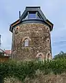 Turmholländer (mit alter Mühlentechnik) sowie Wohn- und Wirtschaftsgebäude eines Mühlenhofes (Windmühle Brockwitz)