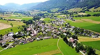 … über Crémines,