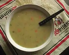 Polnische Zupa ogórkowa